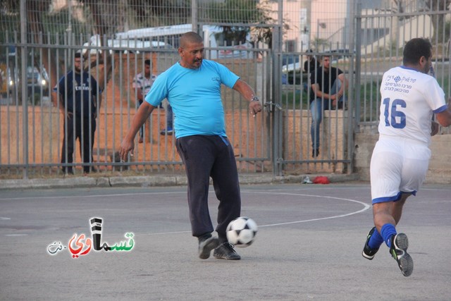  فيديو: والد الشهيد صهيب يفتتح الدوري بثلاثة مباريات..وفوز البلدية والسحيلة واصدقاء صهيب وخسارة المحفور 